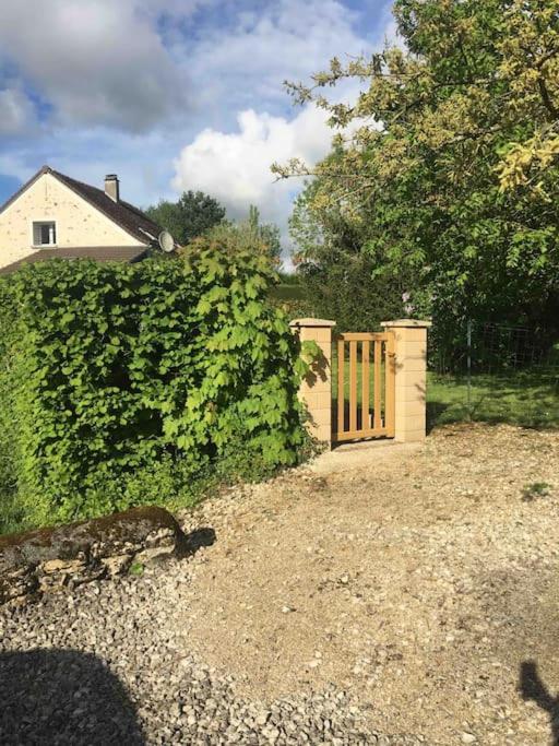 Cottage De Charme A La Campagne Aulnoy Kültér fotó